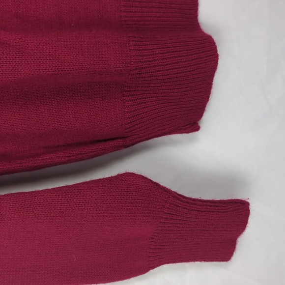 VINTAGE Women's Picket and Post Dark Pink Knit Crewneck Sweater - Picture 4 of 4